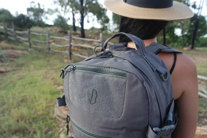 Load image into Gallery viewer, MTG Streamline Backpack - Grey