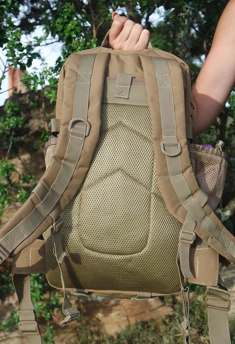 Load image into Gallery viewer, MTG Light Recon Pack - Coyote