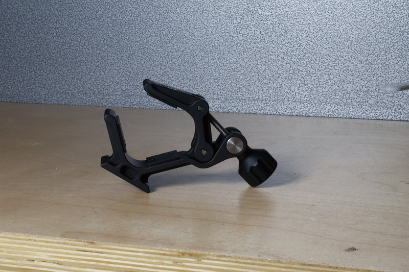 Load image into Gallery viewer, ASMR IronGrip Bino Clamp