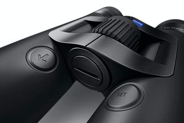 Load image into Gallery viewer, ZEISS Victory RF 8x42
